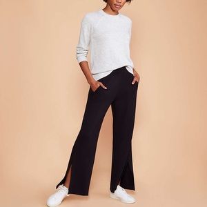 Lou & Grey wide leg sweatpants size XL